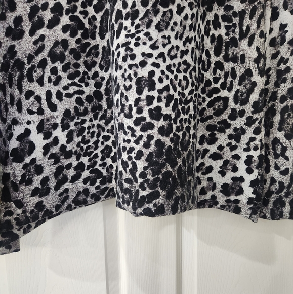 Easywear by Chico's Animal Print Button-Down Jacket Cardigan Size 3 - Picture 3 of 7